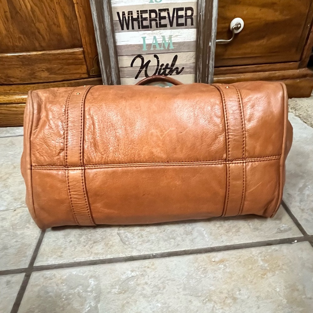 Beautiful Talbots Satchel Purse - Picture 7 of 11